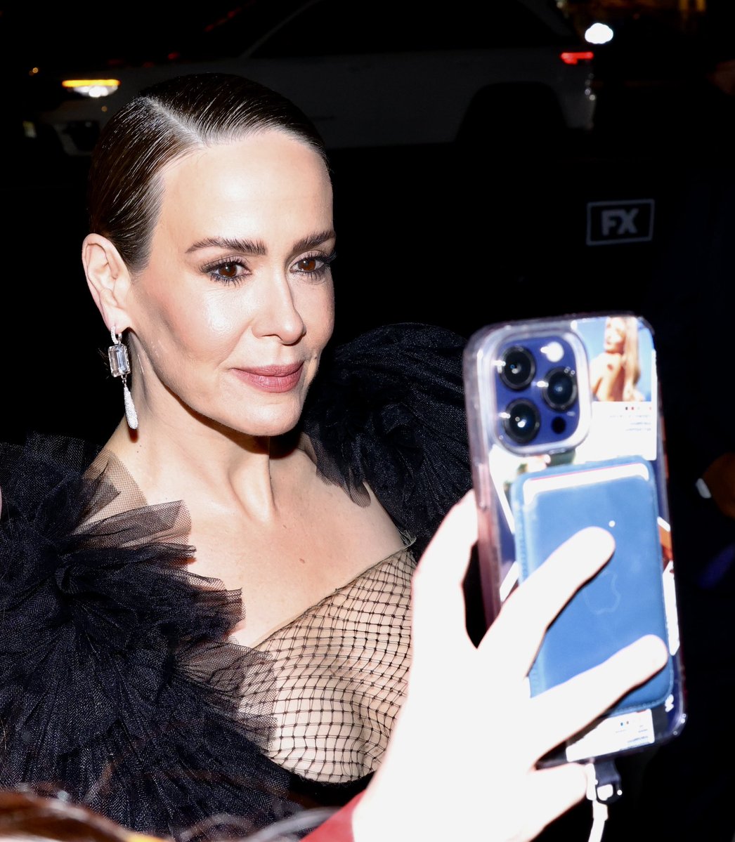 Sarah Paulson meeting fans at American Horror Story Season 13 premiere New York