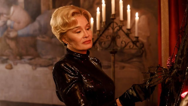Jessica Lange as Constance Langdon promotional still AHS 13
