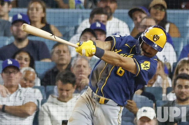 David Hamilton’s Ninth-Inning Homer Seals Brewers’ Historic NLCS Comeback