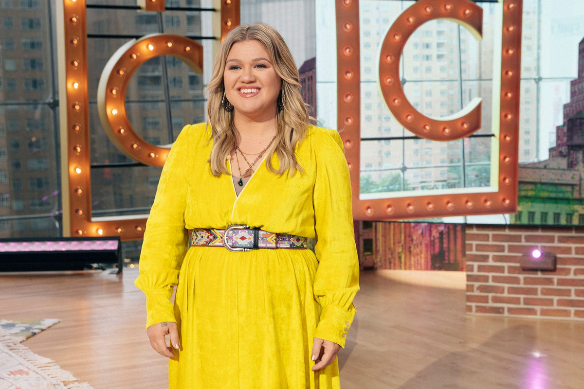 Kelly Clarkson on the set of her NBC daytime show