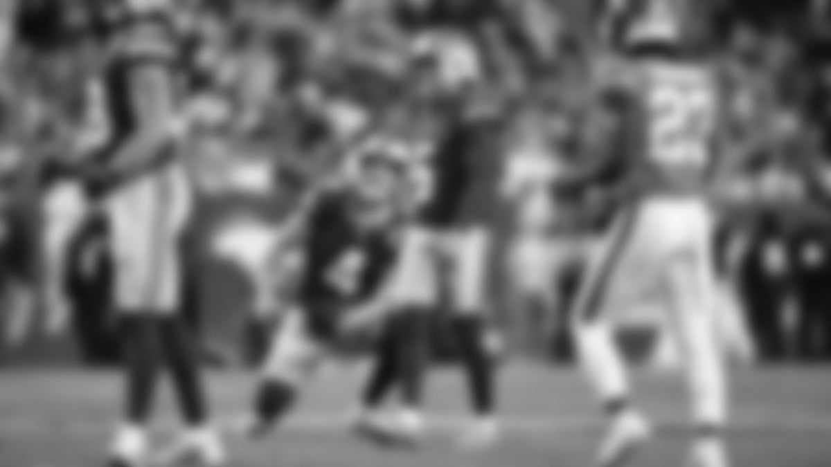 Seattle Seahawks and Denver Broncos game action during the October 15, 2026 NFL Week 6 matchup
